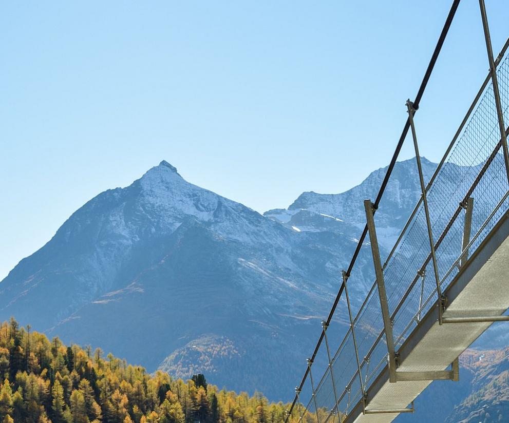  провесен мост в Швейцария 