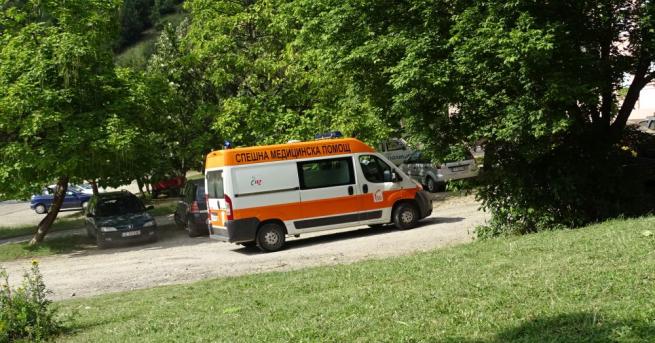 Автобус от градския транспорт на Пловдив блъсна майка с детска