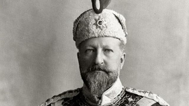 Продават на търг бижута на Фердинанд I, изнесени тайно от дъщеря му от България