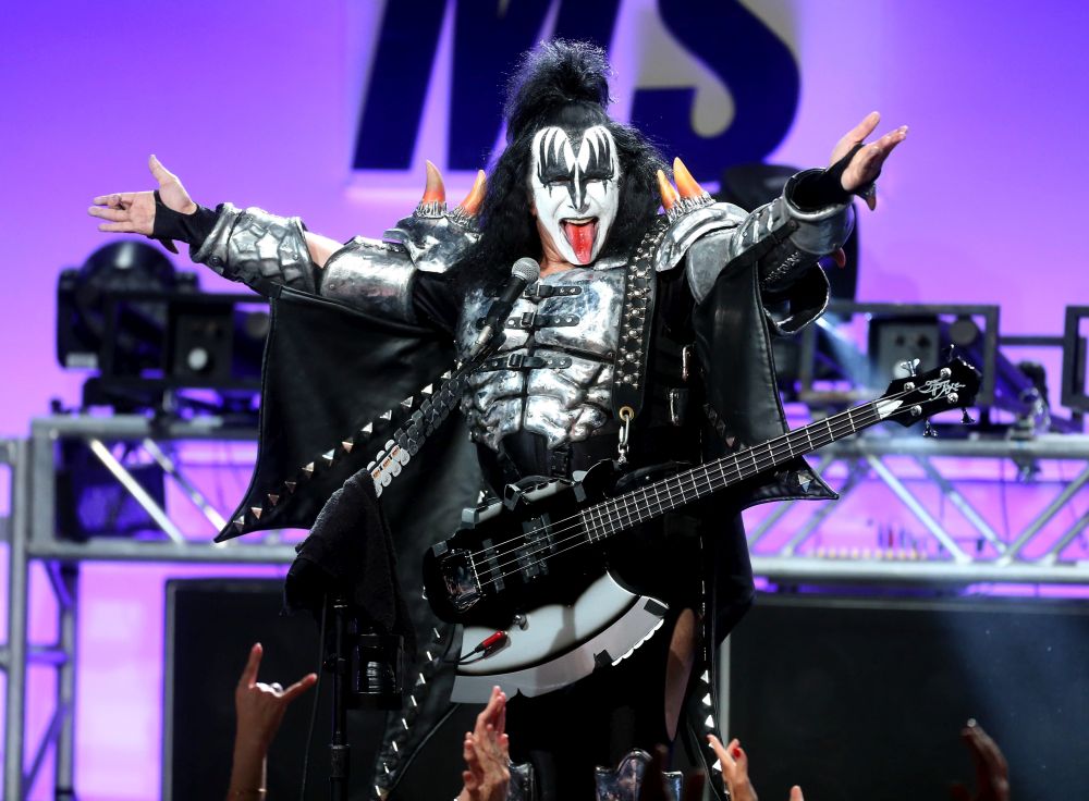 Джийн Симънс, създател на група Kiss е роден в израелския град Хайфа