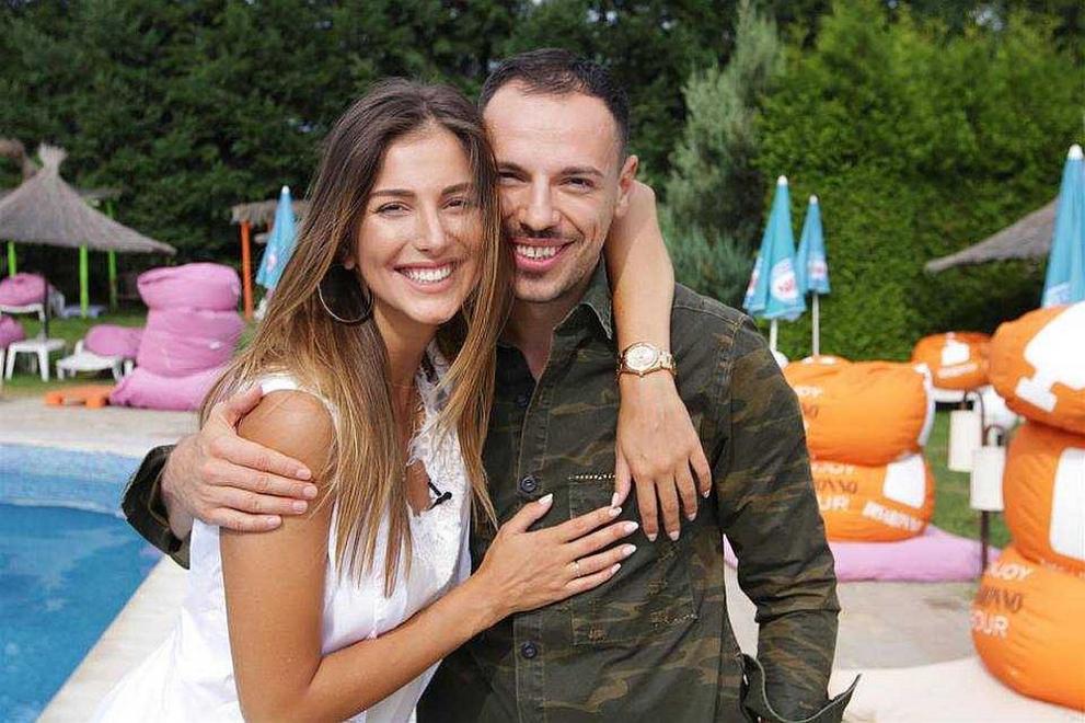  Алекс и Дани 