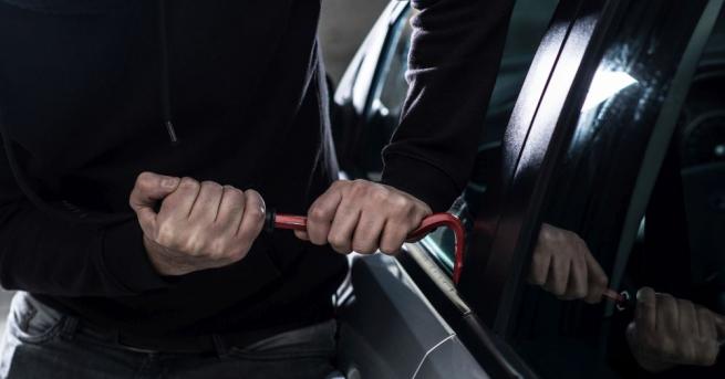 Автокрадецът Геоги Воденичаров Кико бе заловен на място при кражба на