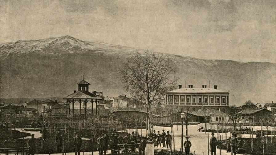Градската градина е център на обществения живот в столицата в края на 19-ти век