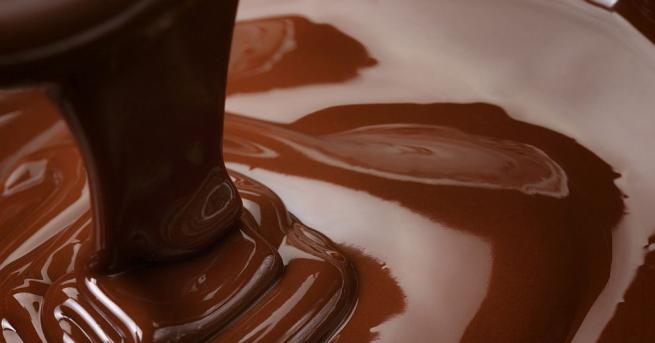 Полицията разследва кражба на огромно количество шоколад   За времето от 20 20