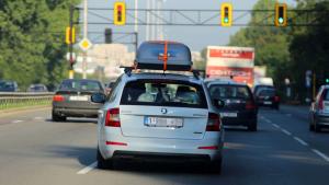 автомобили трафик коли