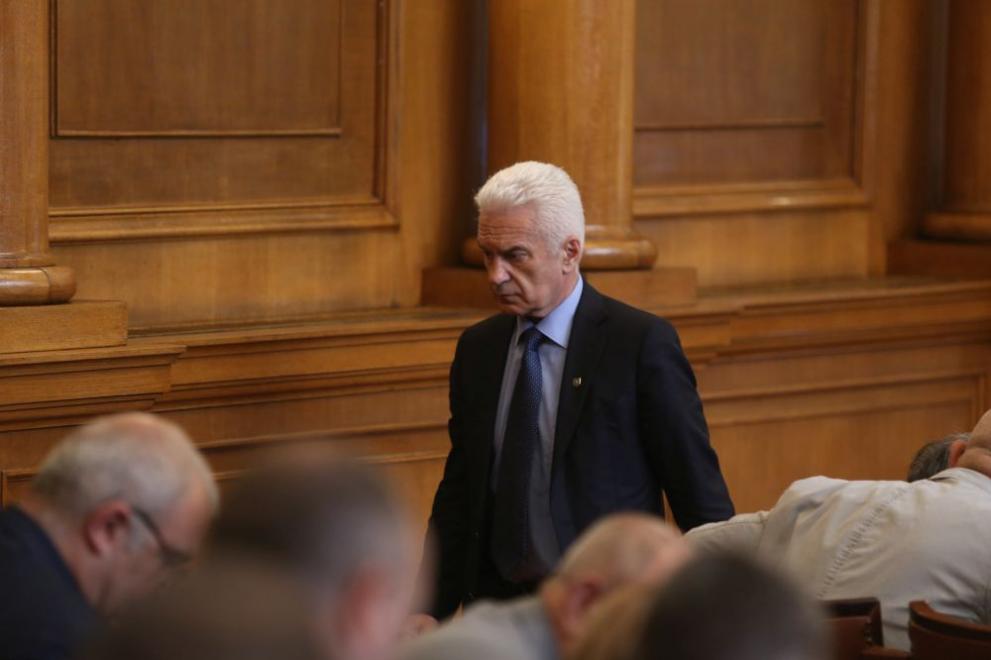 Народните представители от НФСБ снемат доверието си от Волен Сидеров