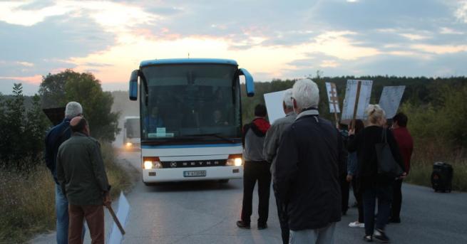 Протест затвори пътя Лом Видин Жители от три села
