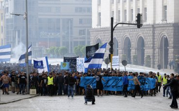 Полицията забрани шествието на феновете на Левски