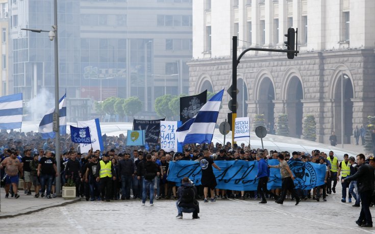 Полицията забрани шествието на феновете на Левски
