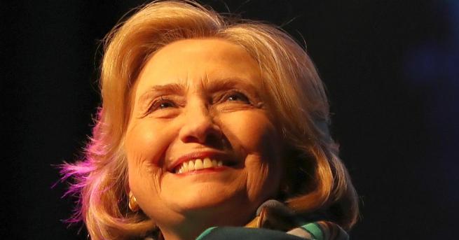 Бившият американски държавен секретар Хилари Клинтън изпълни роля на своя