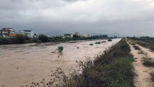 В Гърция тече мащабна спасителна операция на хора блокирани в