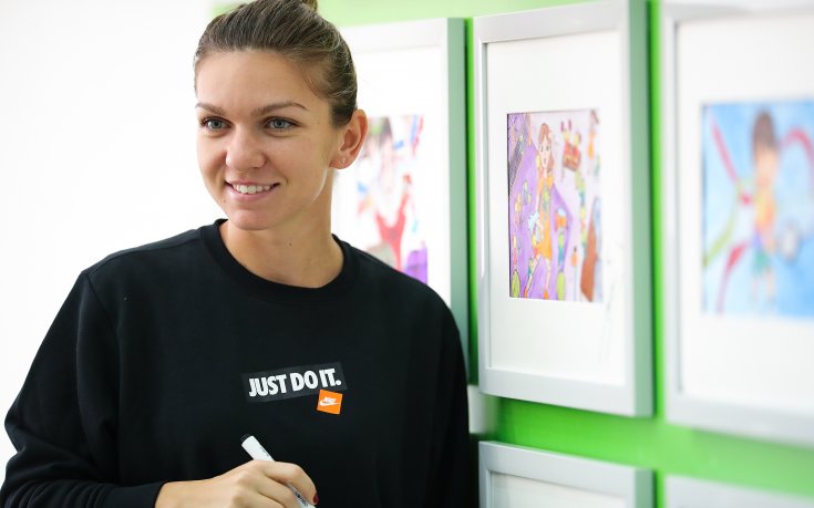 Проблемите за Халеп продължават, контузия я спря в Пекин