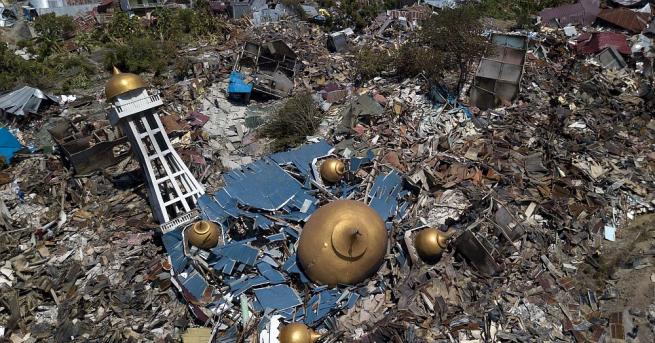 Ново земетресение разтърси Индонезия То е с магнитуд 5 1 съобщи