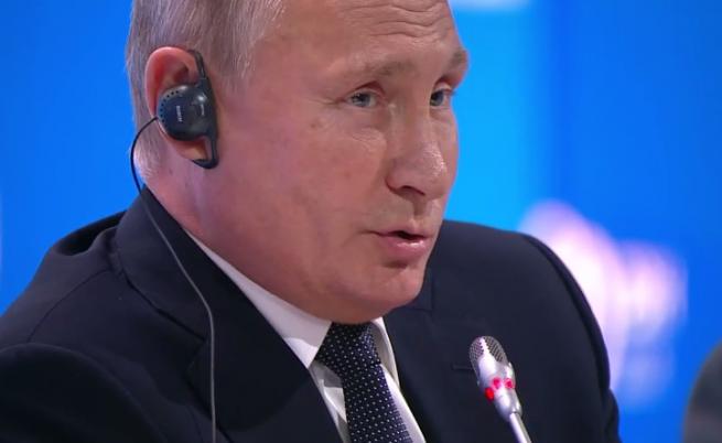 Путин: Доналд, трябва се погледнеш в огледалото за скъпия нефт