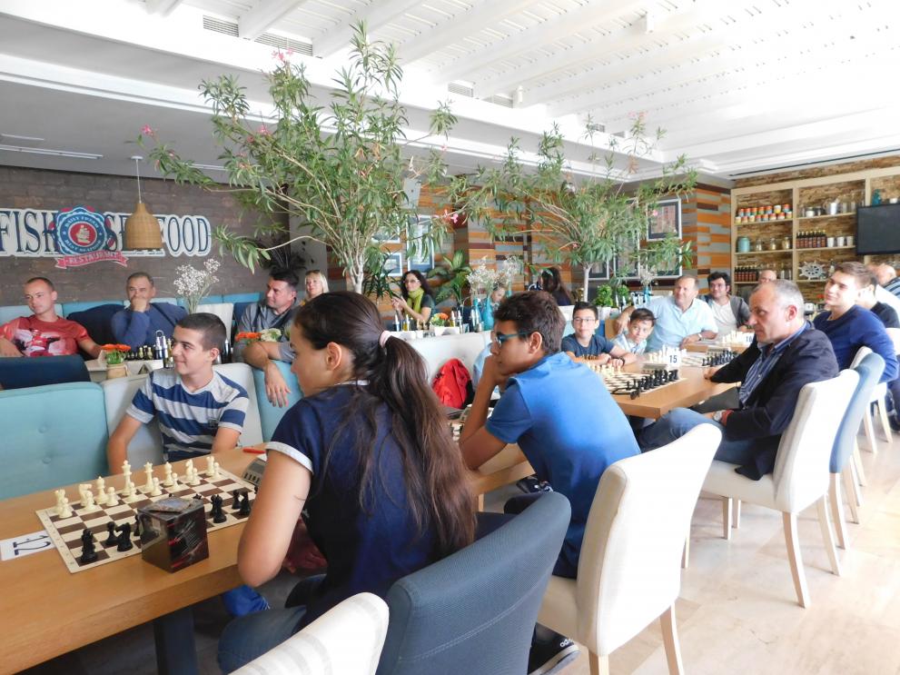 Край село Тюленово се откри деветият турнир по международен шахмат, Шабла 2018 г.
