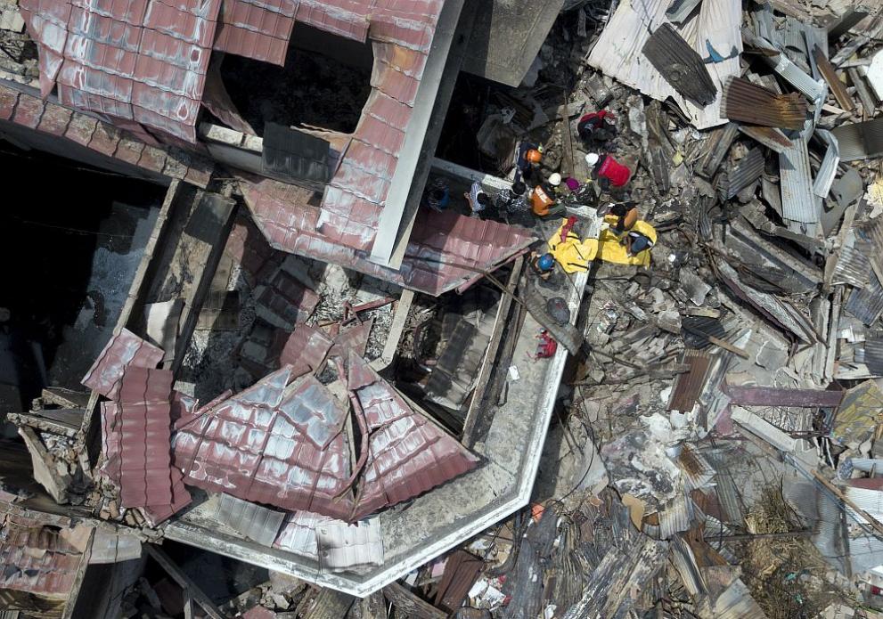  Индонезия руини 