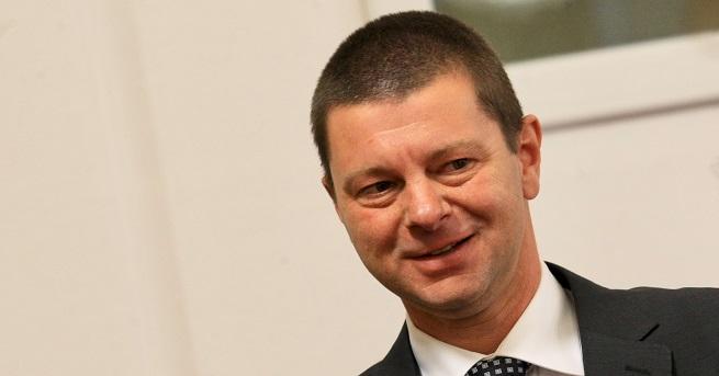 Депутатите избраха Красимир Влахов за конституционен съдия от квотата на