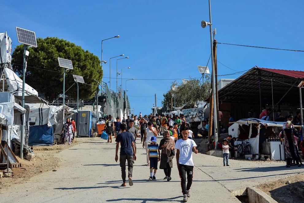 Бежански център на гръцкия остров Лесбос