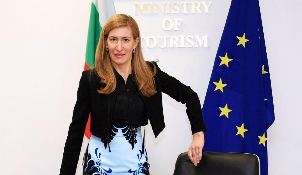 Министърът на туризма Николина Ангелкова