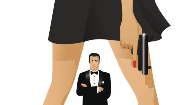 Ще облече ли в бъдеще Агент 007 рокля и токчета?