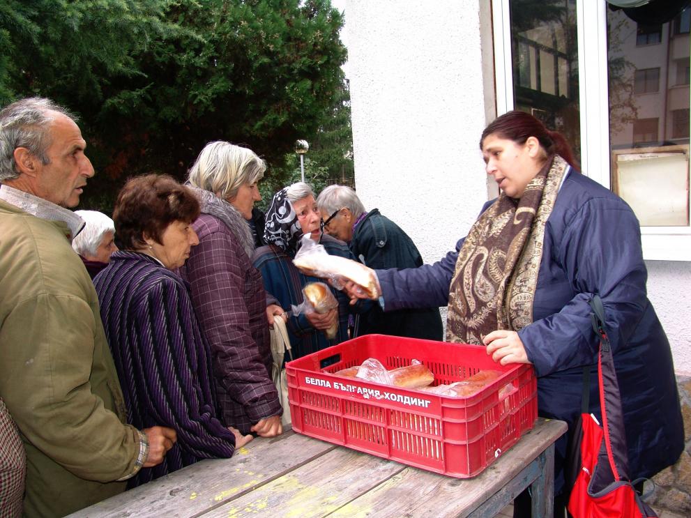 Кухня за нуждаещи се в двора на храма "Св. Димитър"