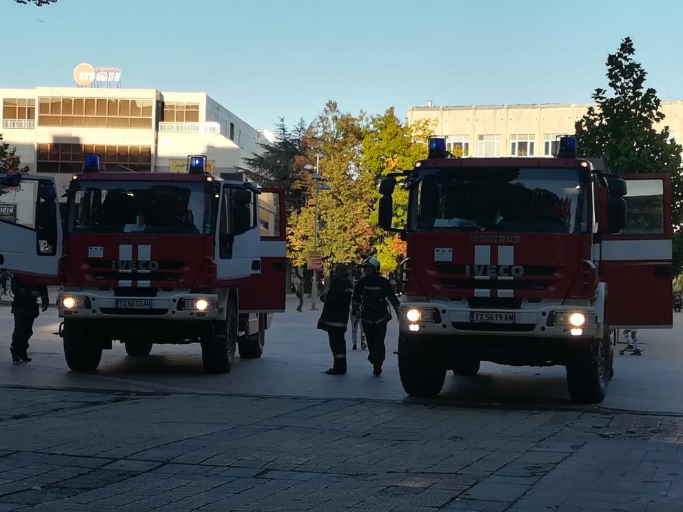 Фалшив сигнал за пожар блокира центъра на Добрич