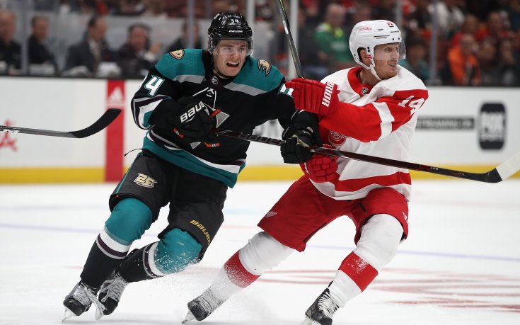 Анахайм победи Детройт и излезе  начело в НХЛ