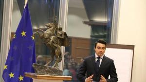 Паметникът на хан Тервел и Момчил Неков