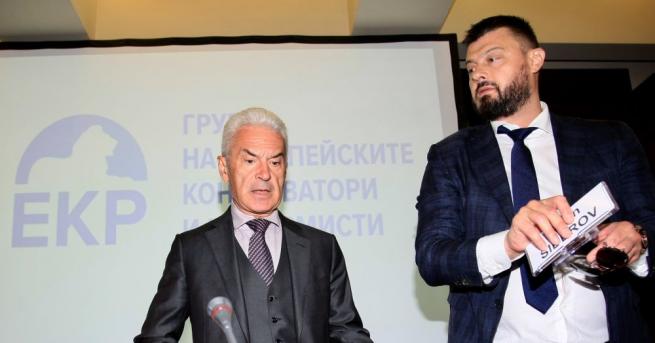 Сидеров и Бареков затоплиха отношенията помежду си преди евроизборите Лидерът
