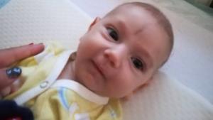 бебе от Хасково се нуждае от помощ