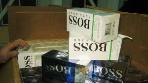 митница Лом парфюми