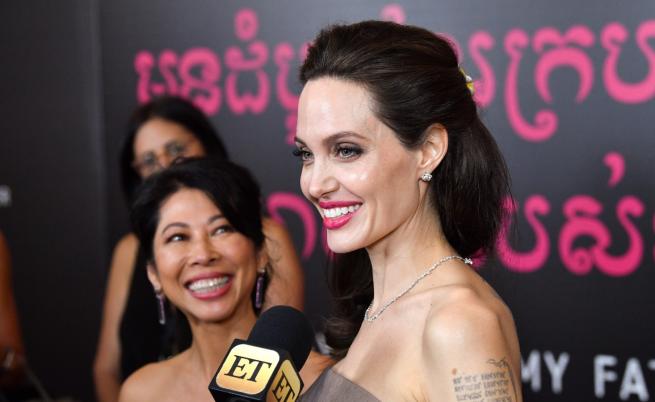 Анджелина Джоли с дръзка промяна на косата (СНИМКА)