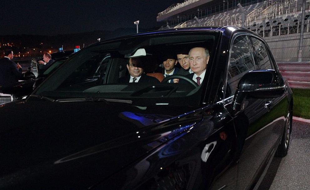 Владимир Путин лимузина 