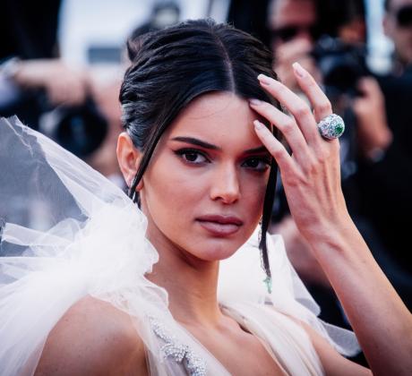 Кендъл Дженър една от най успешните модели на своето поколение изненада