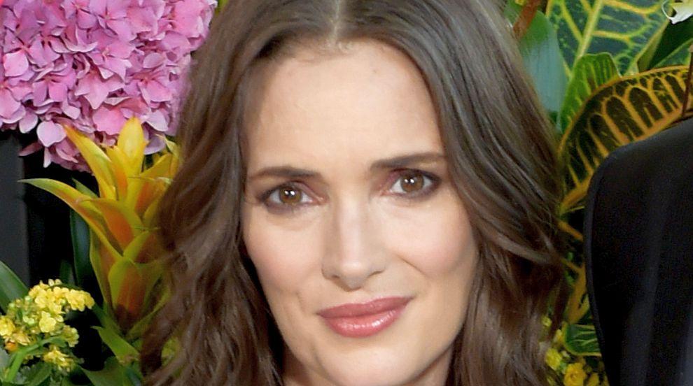 Бунтарката в Холивуд: Уинона Райдър на 54 (СНИМКИ)