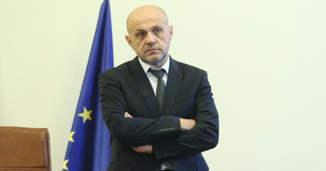 България Томислав Дончев: Премиерът има право да е емоционален Според