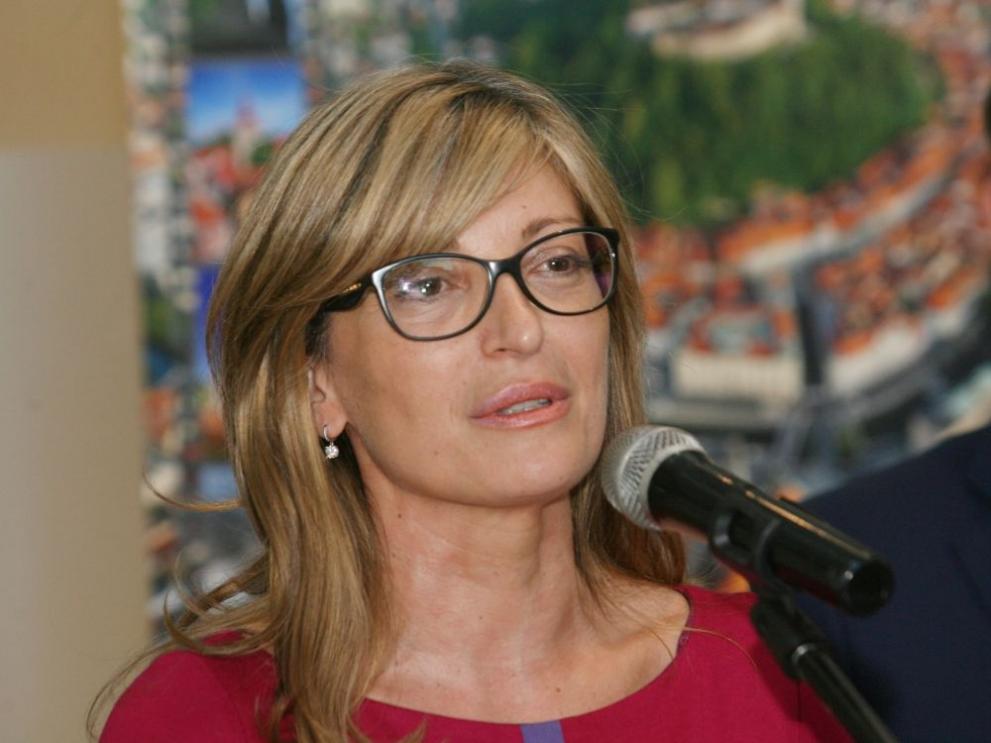 Министърът на външните работи Екатерина Захариева