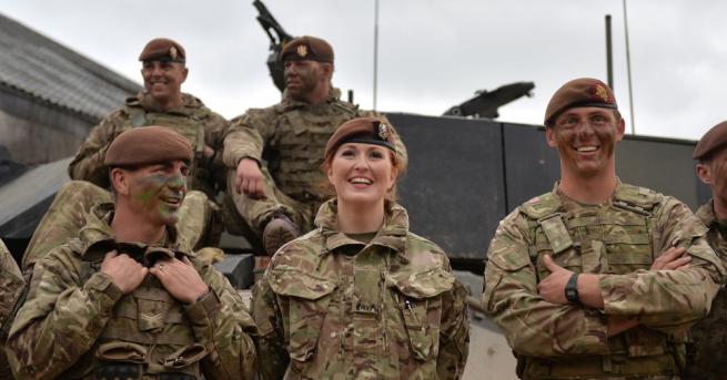 Жените в британската армия вече ще могат да служат на