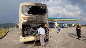 Автобус се запали