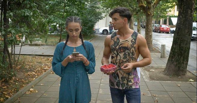 Новият епизод на уеб сериала изправя героите пред драматични разкрития