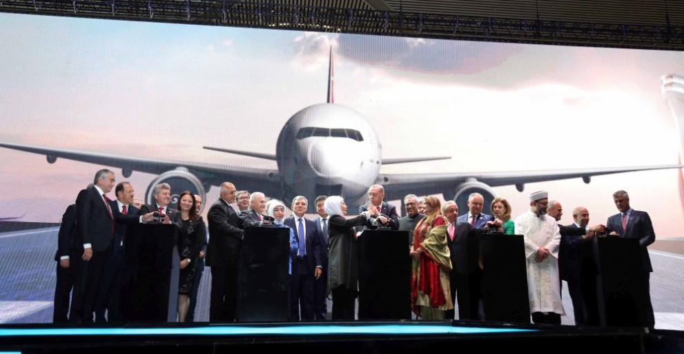  Премиерът Бойко Борисов участва на откриването на новото летище в Истанбул 