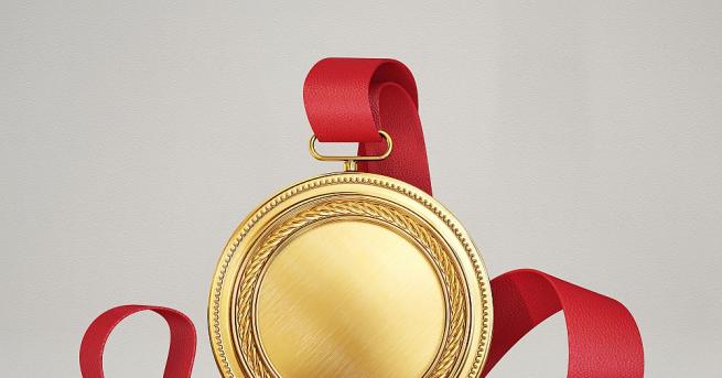 Малка атлетка с трогателна постъпка подари медал на състезателка