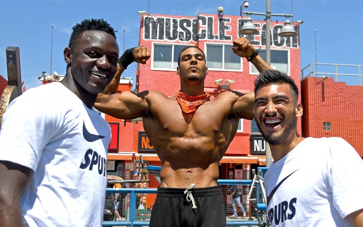 Уест Хем ще ходи на зимен пазар в Тотнъм