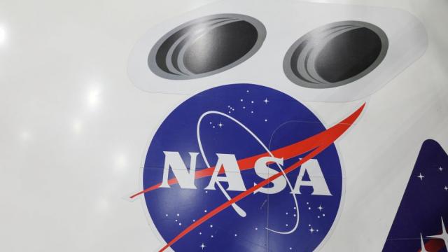 НАСА засне самолети, преминаващи звуковата бариера (СНИМКИ)