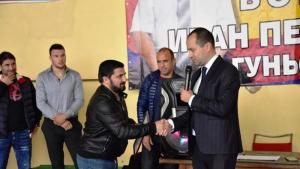 Калин Каменов награди