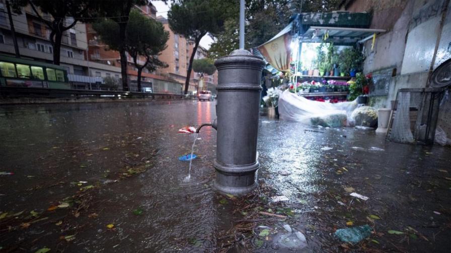 Откриха телата на 9 души в наводнена къща в Сицилия