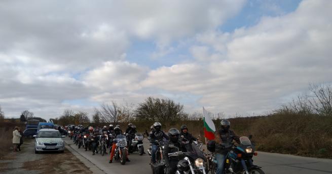 Жителите на Добрич отново протестираха срещу високите цени на горивата