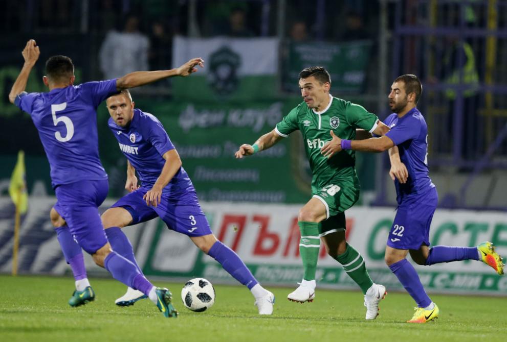 С хеттрик на Кешеру във Велико Търново "Лудогорец" си върна лидерската позиция в първенството