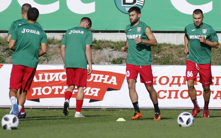 Двама чужденци на проби в Ботев Враца