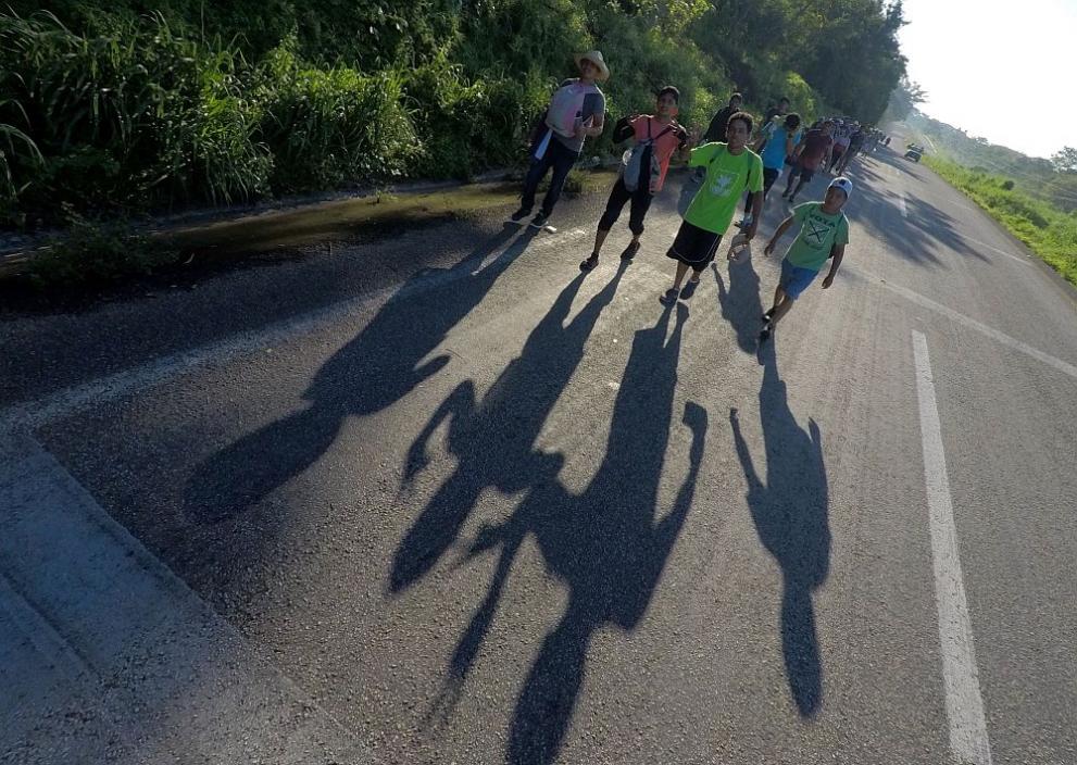  кортеж мигранти 